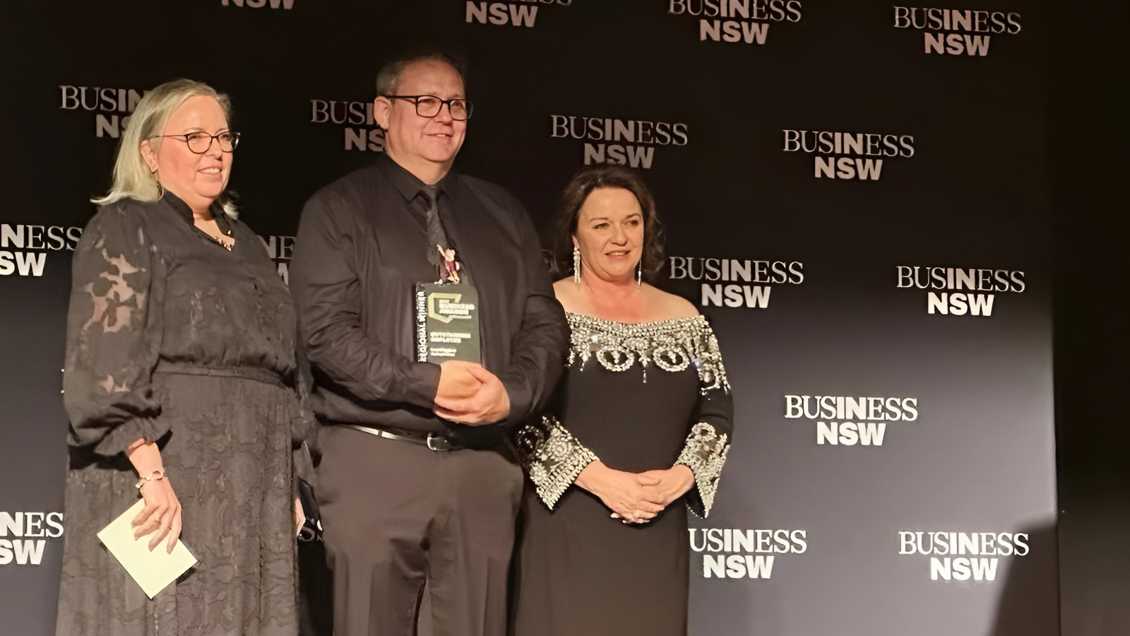 Lee Wiggins named Outstanding Employee/Volunteer of the Year. | Zig Zag Railway Lee Wiggins named Outstanding Employee/Volunteer of the Year.